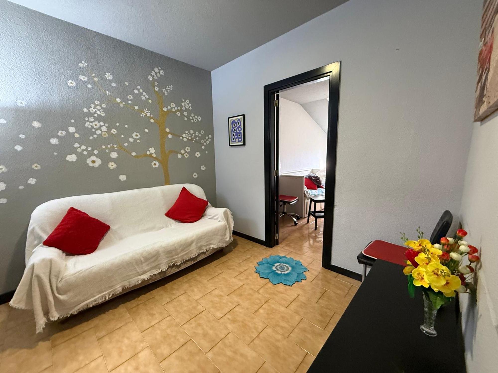 Aparment Puerta De Sol — Photos 2
